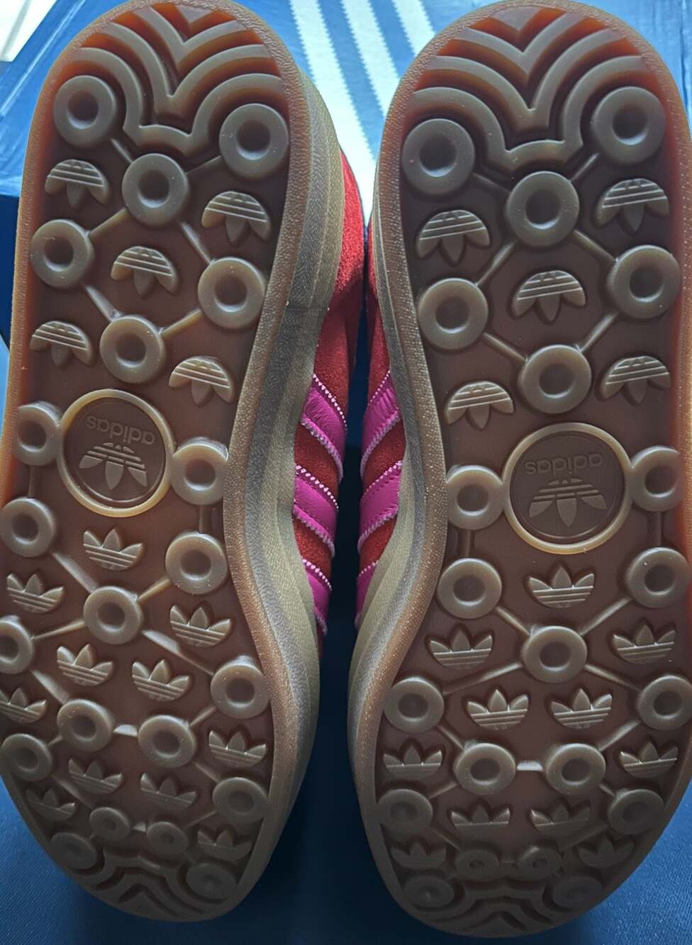 adidas Gazelle Bold W Red Pink Gum Platform Sneakers Women's Size 8 - Picture 4 of 6